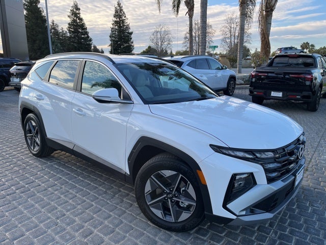 2026 Hyundai TUCSON SEL Premium FWD