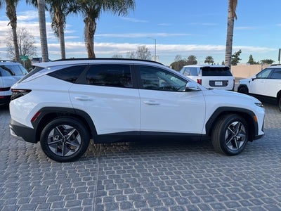 2026 Hyundai TUCSON SEL Premium FWD