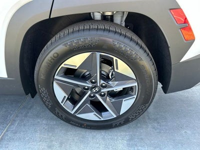 2026 Hyundai TUCSON SEL Premium FWD