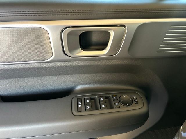 2027 Hyundai SANTA FE SE FWD