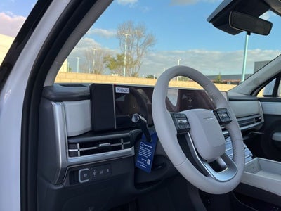 2026 Hyundai Santa Fe SE FWD