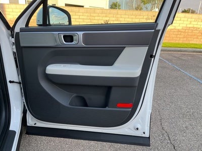 2026 Hyundai Santa Fe SE FWD