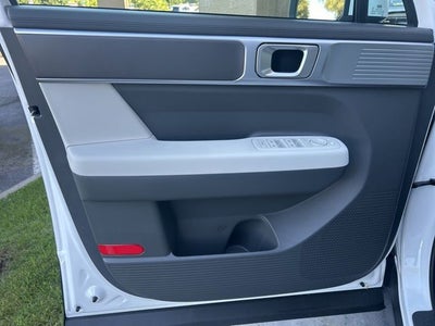 2026 Hyundai SANTA FE SE FWD