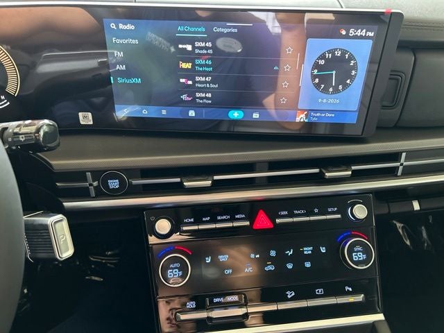 2027 Hyundai SANTA FE HYBRID SEL