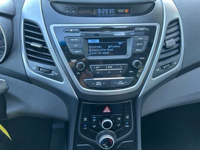 2014 Hyundai ELANTRA SE