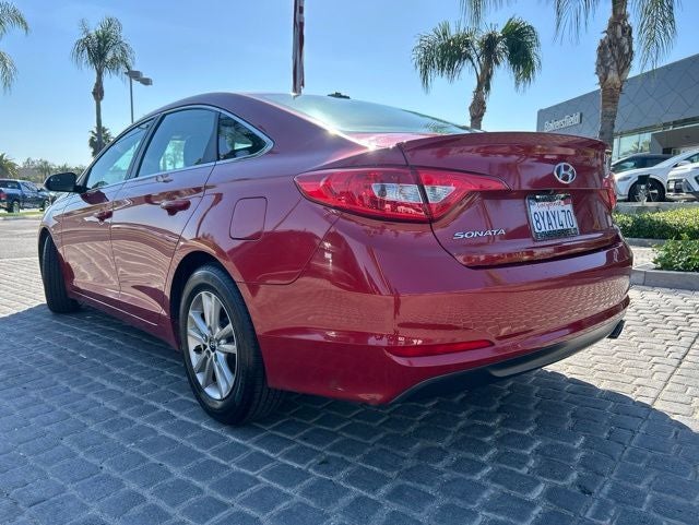 2017 Hyundai SONATA SE