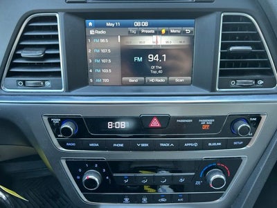 2017 Hyundai SONATA SE