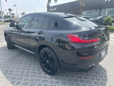 2022 BMW X4 xDrive30i