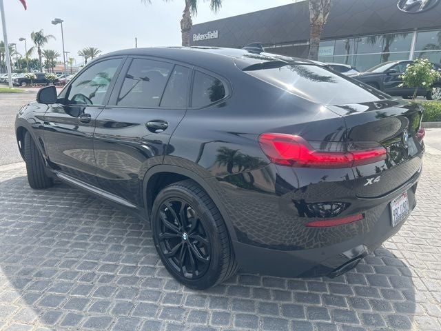2022 BMW X4 xDrive30i