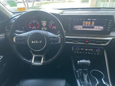2022 Kia K5 EX