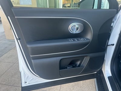 2026 Hyundai IONIQ 9 SE