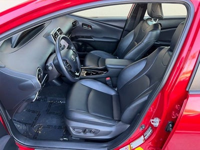 2022 Toyota Prius XLE
