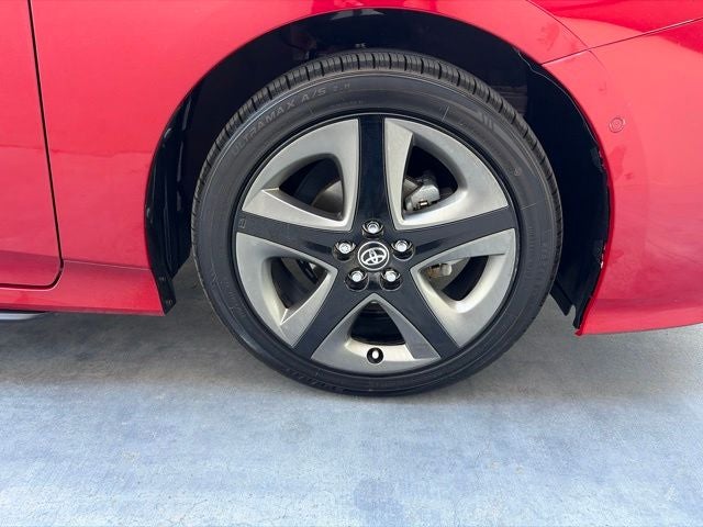 2022 Toyota Prius XLE