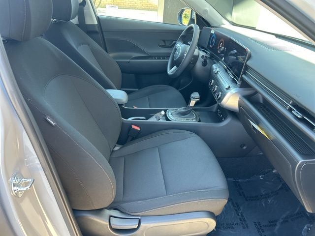 2026 Hyundai KONA SE FWD