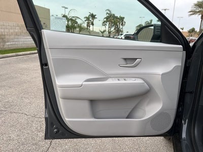 2026 Hyundai KONA SE FWD