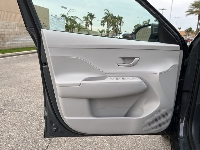 2026 Hyundai KONA SE FWD