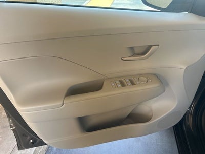 2026 Hyundai KONA SE FWD