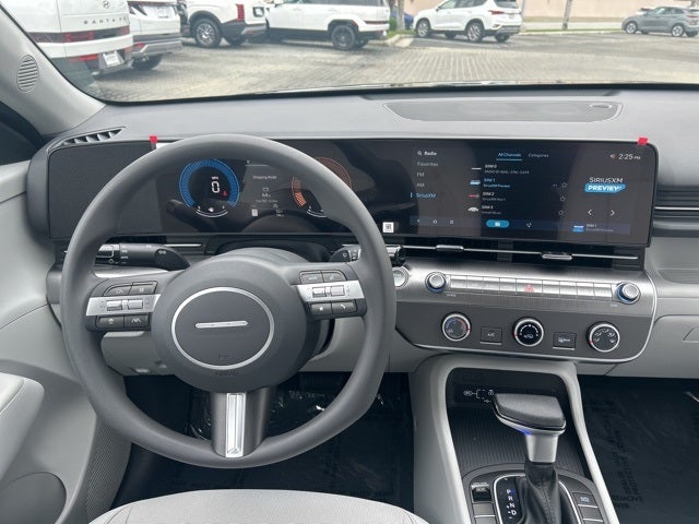 2026 Hyundai KONA SE FWD