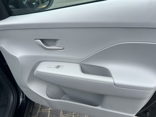 2026 Hyundai KONA SE FWD