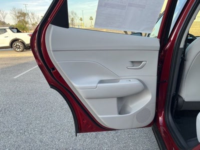 2026 Hyundai KONA SE FWD