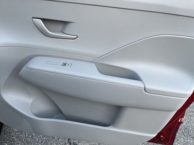 2026 Hyundai KONA SE FWD