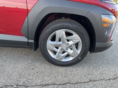 2026 Hyundai KONA SE FWD