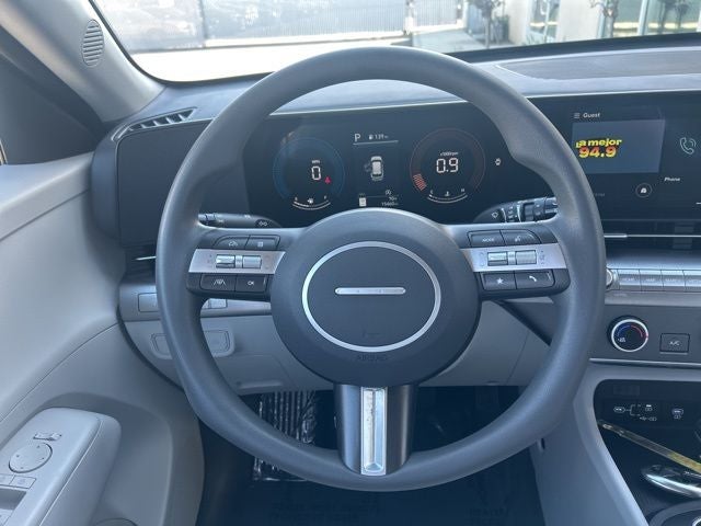 2025 Hyundai KONA SE CERTIFIED