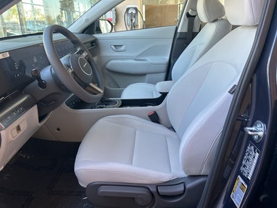 2026 Hyundai KONA SE FWD