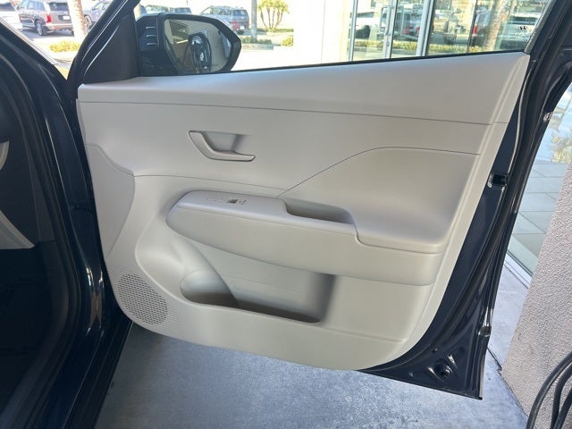 2026 Hyundai KONA SE FWD