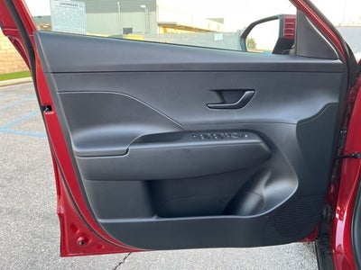 2026 Hyundai KONA SE FWD