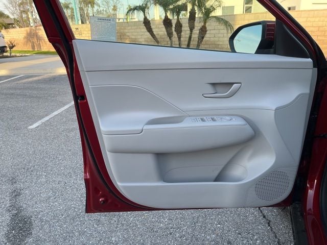 2026 Hyundai KONA SE FWD