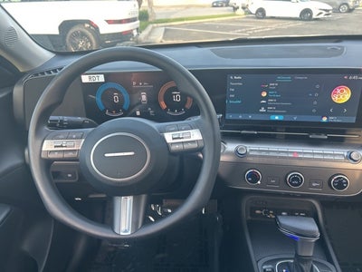 2026 Hyundai KONA SE FWD