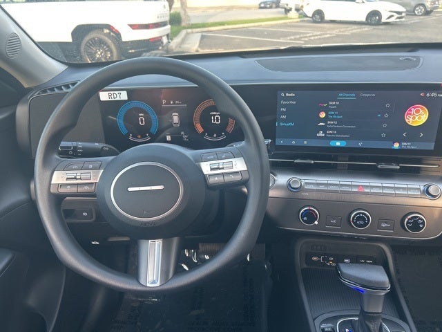 2026 Hyundai KONA SE FWD