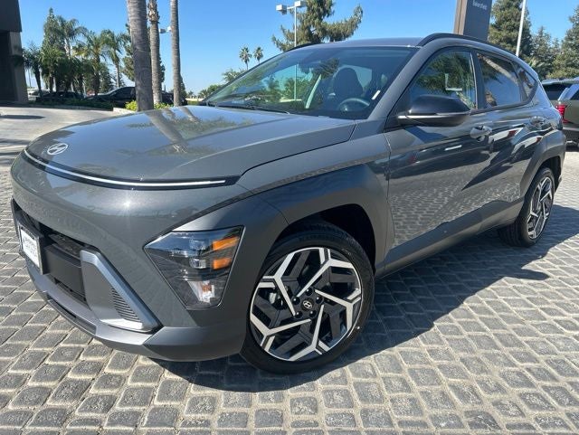 2026 Hyundai KONA SEL Premium FWD