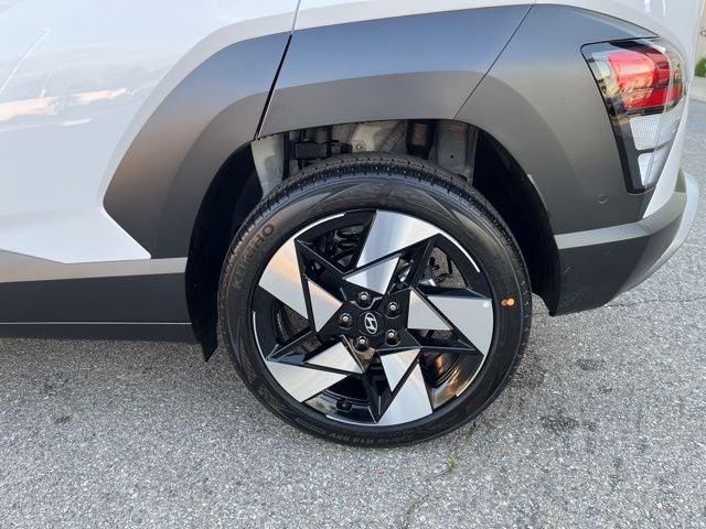 2026 Hyundai Kona Limited FWD