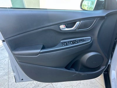 2022 Hyundai KONA SEL CERTIFIED