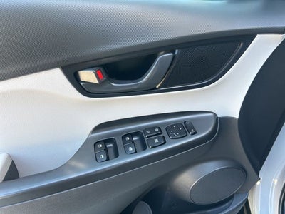 2023 Hyundai KONA SEL CERTIFIED