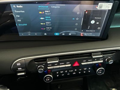 2026 Hyundai PALISADE HYBRID Blue SEL Premium 8P