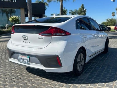 2021 Hyundai IONIQ HYBRID SE CERTIFIED