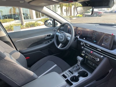 2026 Hyundai SONATA SE