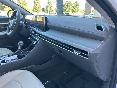 2026 Hyundai SONATA SE