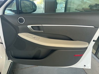 2026 Hyundai SONATA SE