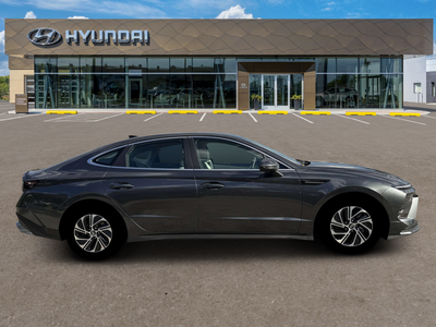 2026 Hyundai SONATA HYBRID Blue