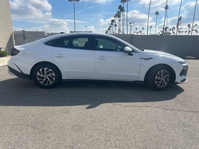 2026 Hyundai SONATA HYBRID Blue