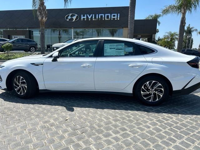 2026 Hyundai SONATA HYBRID Blue