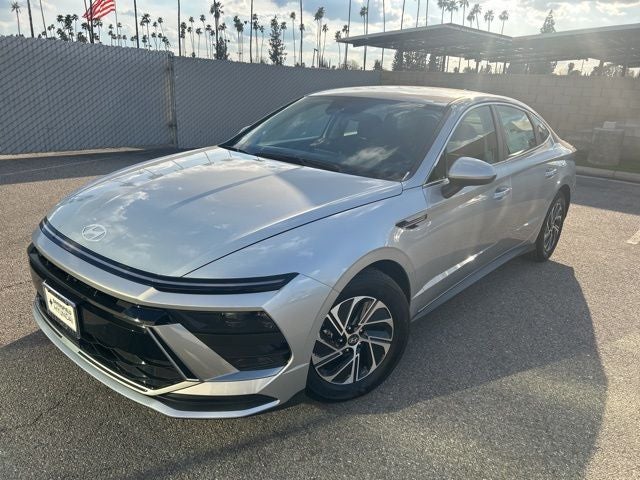 2026 Hyundai SONATA HYBRID Blue