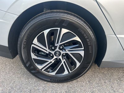 2026 Hyundai SONATA HYBRID Blue