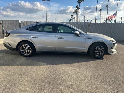 2026 Hyundai SONATA HYBRID Blue