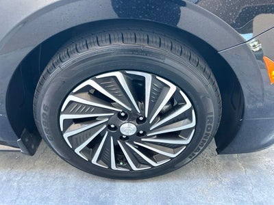 2023 Hyundai SONATA HYBRID SEL CERTIFIED