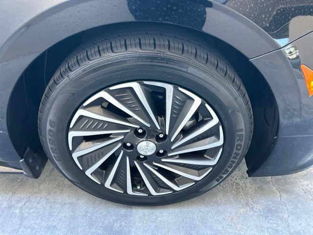 2023 Hyundai SONATA HYBRID SEL CERTIFIED